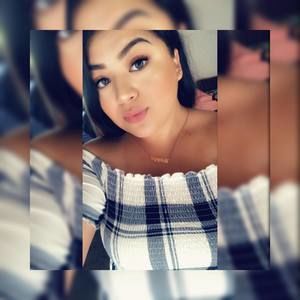 Meet your Posher, Monica